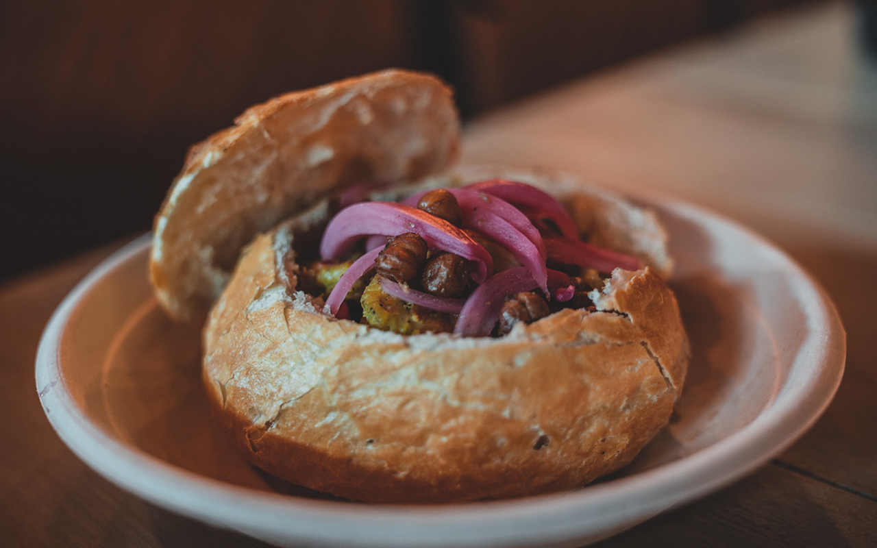 SHRIMPLY THE BEST: Get seduced by ‘Prawn Stars’ yummy bread bowl, which catches all the juices, then stay for more.